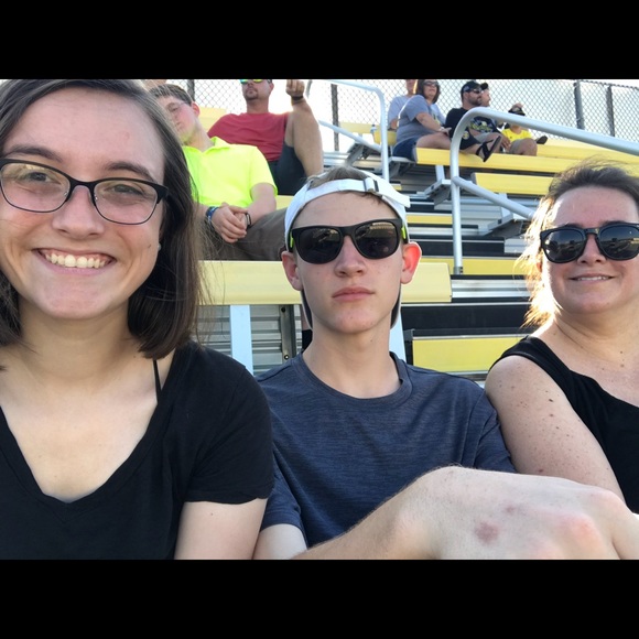 Meet your Posher, Lily - Picture 1 of 1